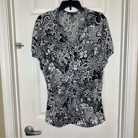Simply Irresistible Button Down Top Black and White Size 3X - Picture 1 of 8